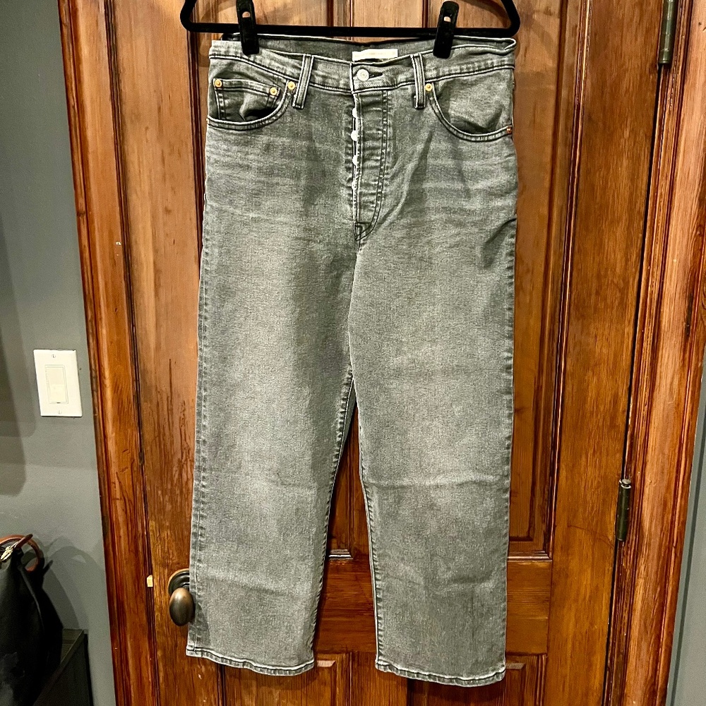 Levi’s rib cage strait ankle denim